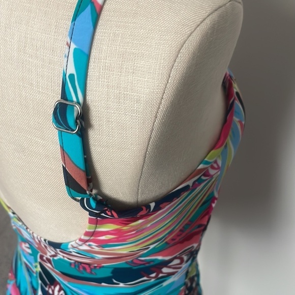 Aqua Green Swimsuit V-Neck Swimwear Tummy Control UPF 50+ Swimwear New Size Sm - Picture 7 of 8